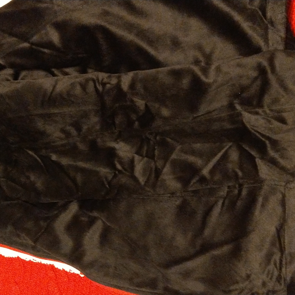 Beautiful Bradford Exchange Betty Bo reversible jacket, Red and Black
